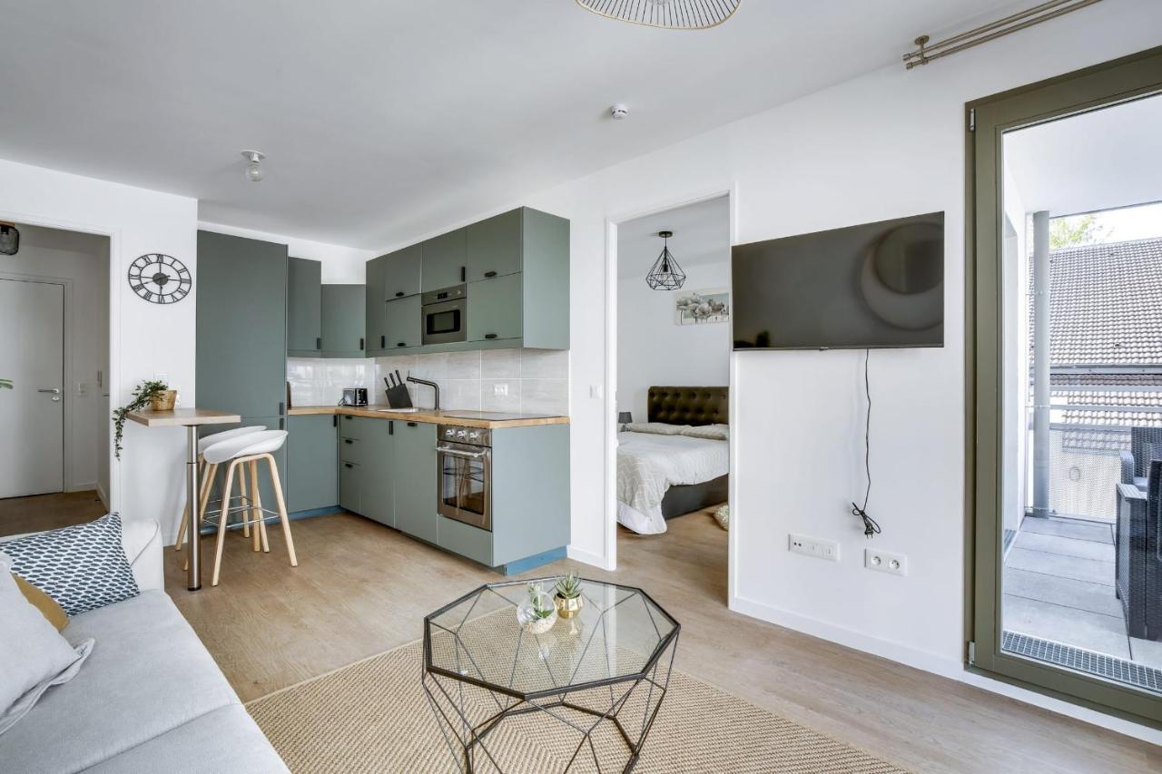 סן-דני Superbe Appartement Avec Balcon Et Parking Proche Paris מראה חיצוני תמונה